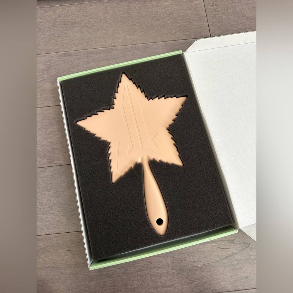 Jeffree Star Cosmetics Nude Hand Mirror